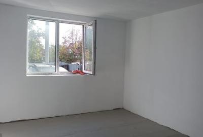 Casă individuală cu 5 camere în Vânători - 4