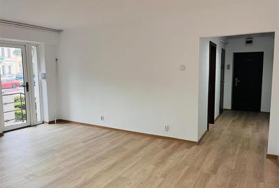 Spațiu comercial, de 100.7799987793 mp, în Central