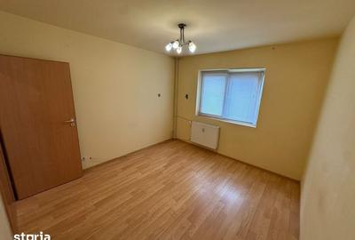 Apartament cu 2 camere semidecomandat în Nord