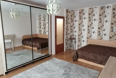 Garsonieră decomandată, mobilată în Dristor