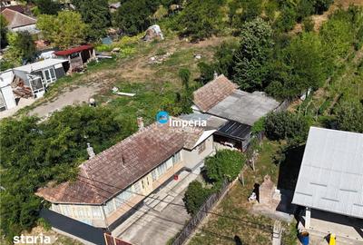 Casă cu 3 camere cu Teren 1487 Mp în Costuleni