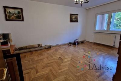 Apartament cu 4 camere decomandat în Noua - 3