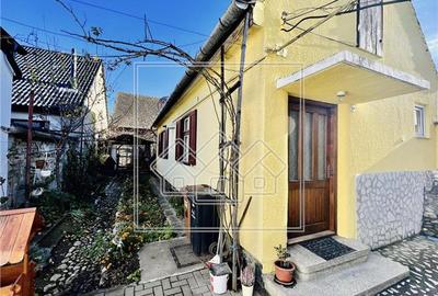 Casă individuală cu 1 camere cu Teren 292 Mp în Turnișor