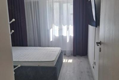 Apartament cu 2 camere decomandat, mobilat în Apărătorii Patriei