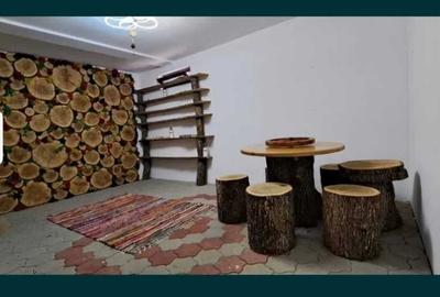Casă cu 4 camere în Măgura