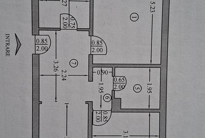 Apartament cu 3 camere decomandat în Central - 1
