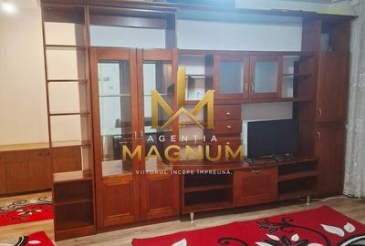 Apartament cu 2 camere semidecomandat, mobilat în Decebal