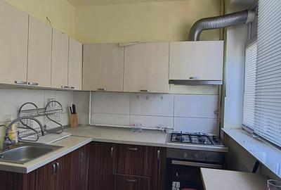 Apartament cu 3 camere în Grigorescu