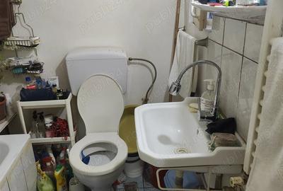 Casă cu 2 camere cu Teren 100 Mp în Central