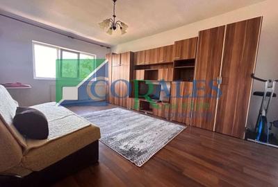 Apartament cu 2 camere decomandat, mobilat în Lipovei