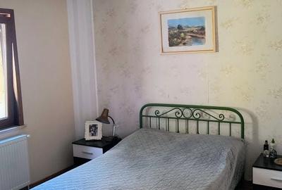 Casă cu 4 camere în Central - 3
