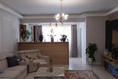 Apartament cu 3 camere decomandat, mobilat în Inel II