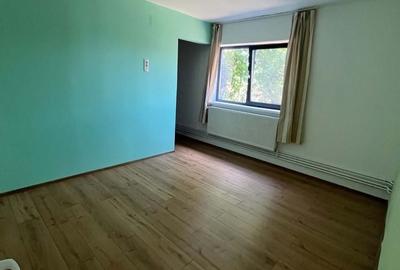 Casă cu 4 camere în Țipari - 5