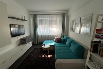 Apartament cu 2 camere decomandat în Galata