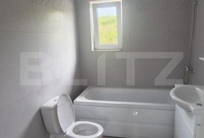 Casă cu 3 camere cu Teren 200 Mp în Bârnova