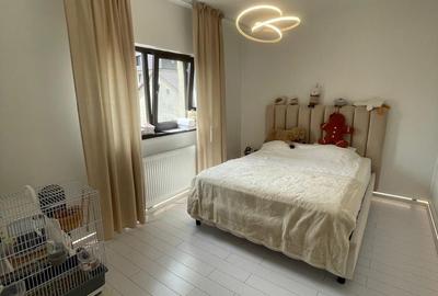 Casă cu 5 camere cu Teren 230 Mp în Central - 20