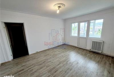 Apartament cu 3 camere în Alexandru cel Bun