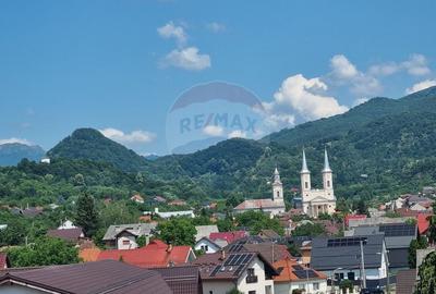 Apartament cu 3 camere semidecomandat, mobilat în Central - 16