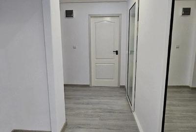Apartament cu 2 camere decomandat în Horia