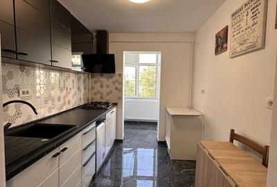 Apartament cu 2 camere decomandat în Nicolina - 2