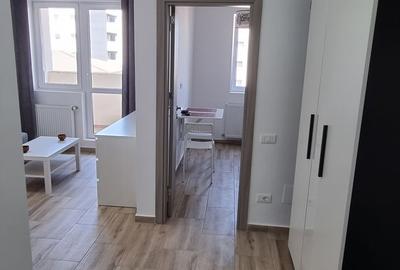 Garsonieră în Apărătorii Patriei
