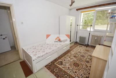 Apartament cu 3 camere circular în Drumul Taberei - 1