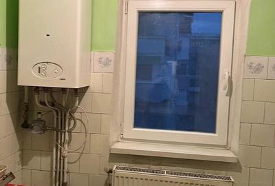 Apartament cu 3 camere decomandat în Central - 2