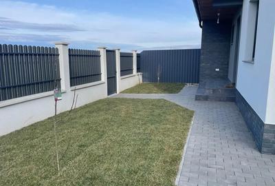 Casă cu Teren 450 Mp în Satulung - 3