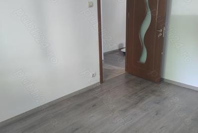 Apartament cu 2 camere semidecomandat în Ferentari