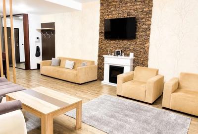 Apartament cu 2 camere decomandat, mobilat în Poiana Brașov
