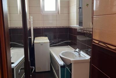 Apartament cu 2 camere semidecomandat în Micro 6 - 6