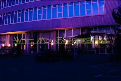 Spațiu comercial, de 4,484 mp, în Central