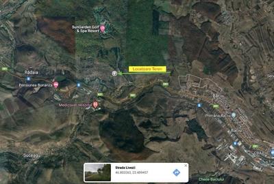 Teren de 2100 mp, în Baciu