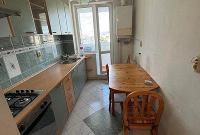 Apartament cu 2 camere semidecomandat în Griviței