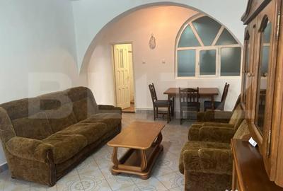 Apartament cu 3 camere semidecomandat în Iris