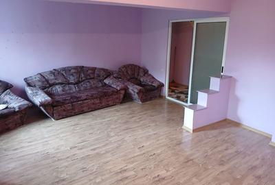 Apartament cu 3 camere decomandat în Central - 6