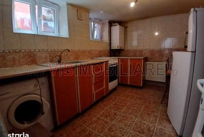Casă cu 3 camere cu Teren 180 Mp în Centrul Istoric - 2