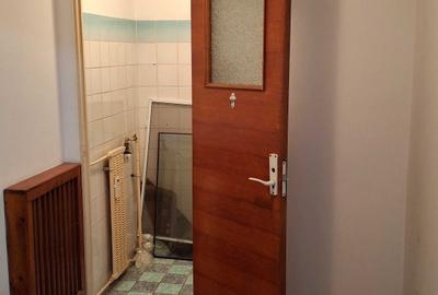 Garsonieră decomandată în Sebastian - 5