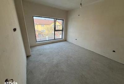 Casă cu 4 camere cu Teren 400 Mp în Domnești - 16