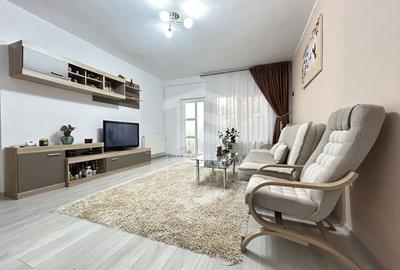 Casă individuală cu 10 camere cu Canalizare în Sud