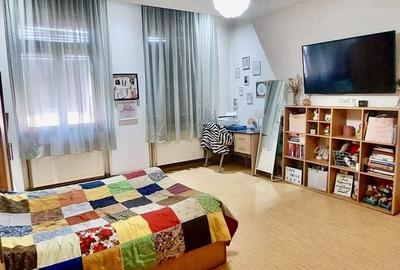 Casă individuală cu 8 camere cu Canalizare în Șercaia - 9