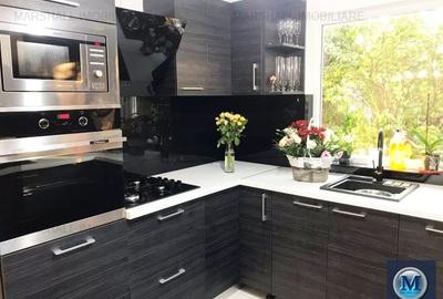 Casă cu 6 camere cu Teren 417 Mp în B-dul București - 2