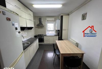 Apartament cu 3 camere decomandat în 9 Mai