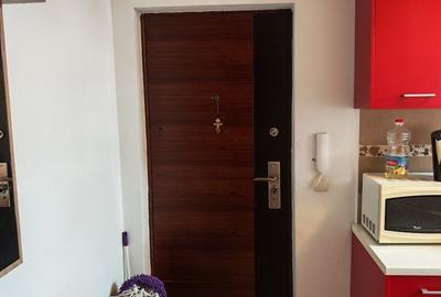 Apartament cu 2 camere nedecomandat în Take Ionescu - 3