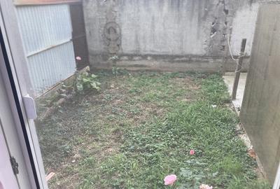Garsonieră decomandată în Plopilor