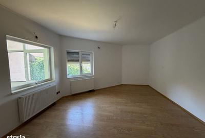 Casă cu 4 camere în Partoș - 5