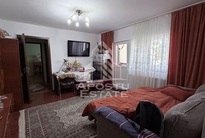 Apartament cu 2 camere semidecomandat, mobilat în Freidorf