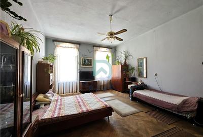 Apartament cu 4 camere decomandat în Centrul Istoric - 5