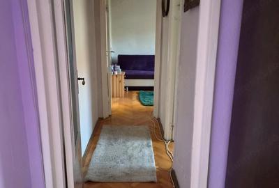 Apartament cu 3 camere semidecomandat în Cetății - 2