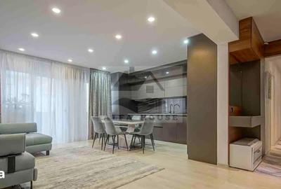 Apartament cu 4 camere în Tractorul